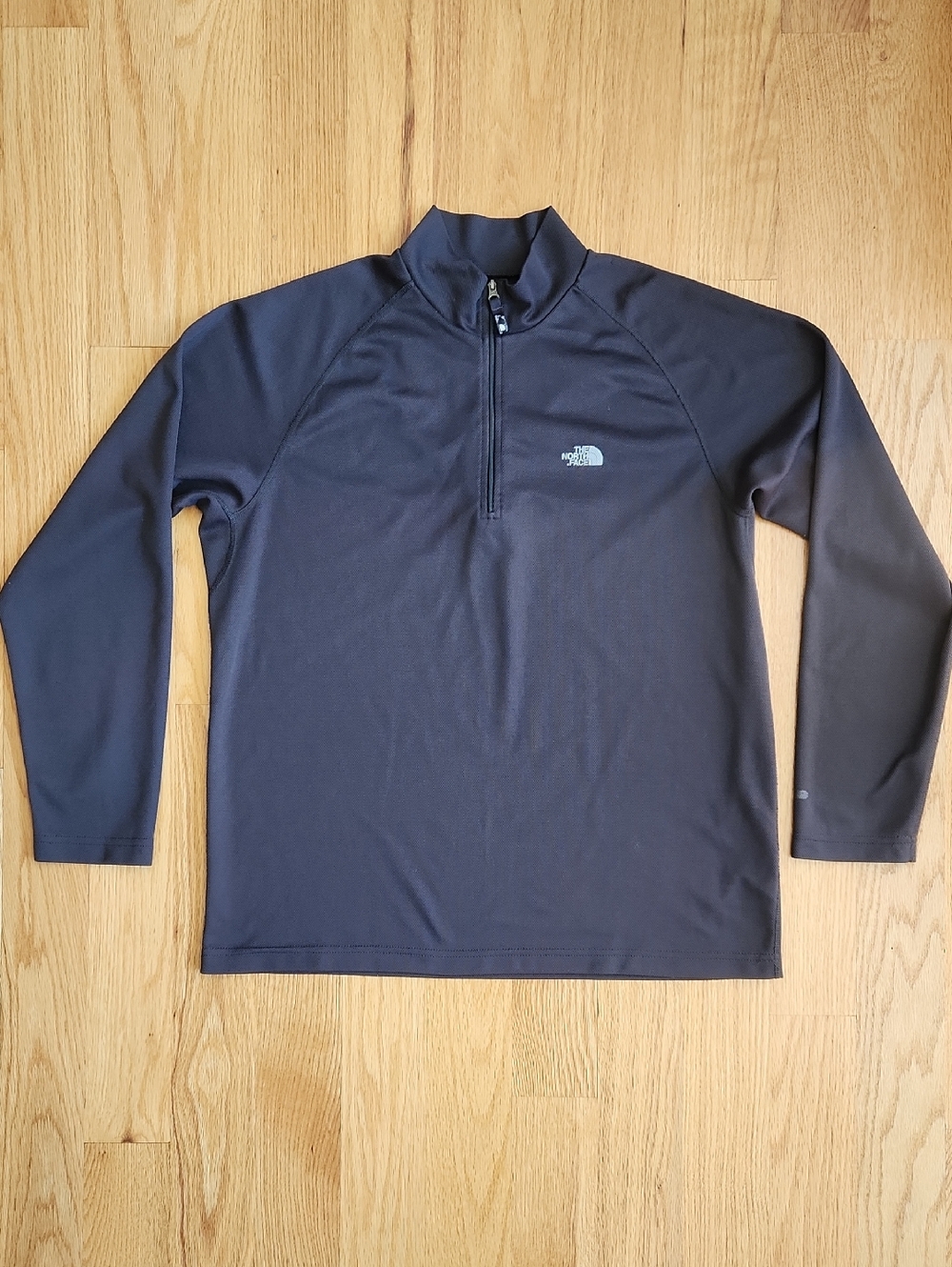 The North Face Men's Charcoal Quarter-Zip Active Pullover